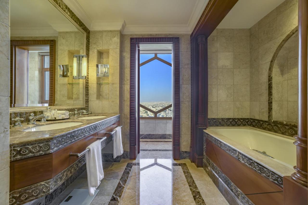 Grand Hyatt Amman Hotel Ngoại thất bức ảnh Bathroom