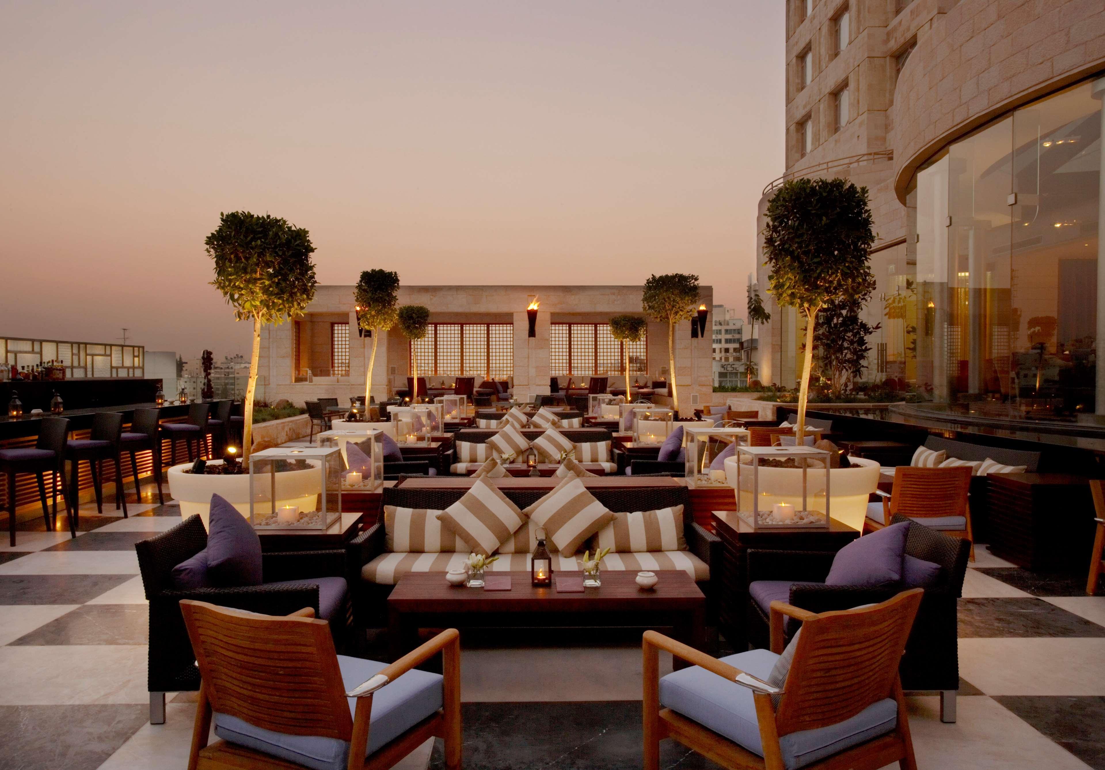 Grand Hyatt Amman Hotel Ngoại thất bức ảnh The Bar