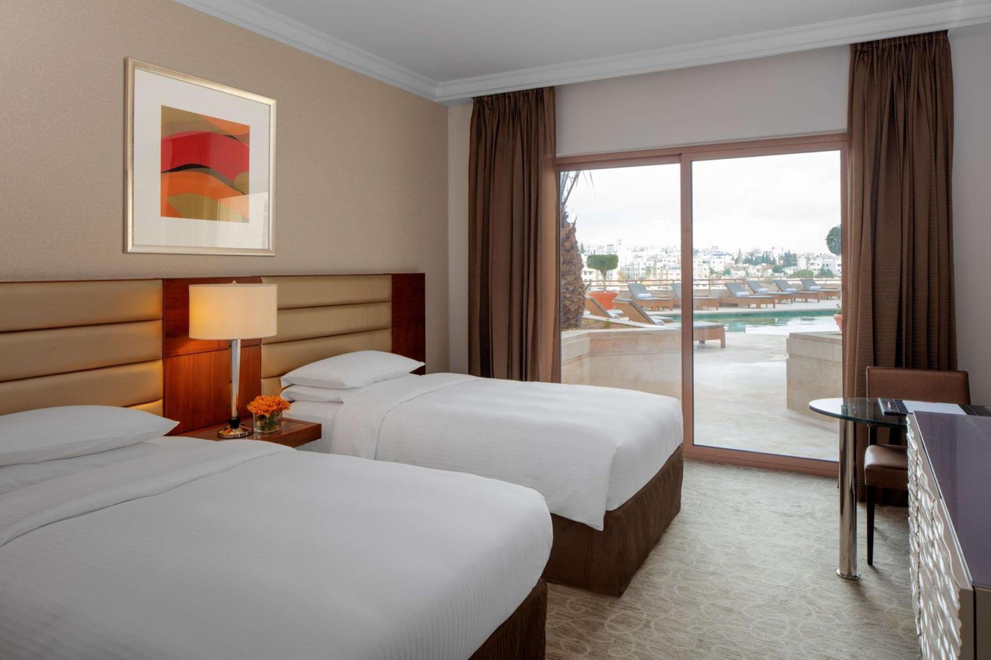 Grand Hyatt Amman Hotel Ngoại thất bức ảnh A room at the Hilton Sharm El Sheikh